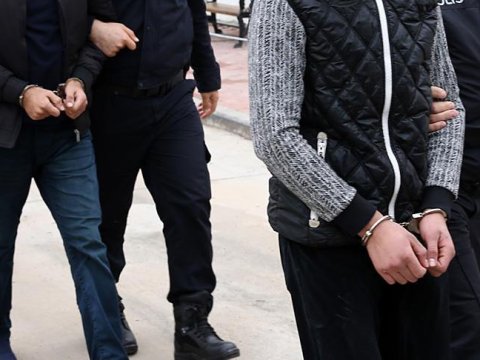 FETÖ-yə qarşı əməliyyat - Saxlanılanlar var