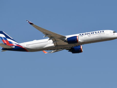 “Aeroflot”un 13 sərnişin təyyarəsi xaricdə həbs edilib