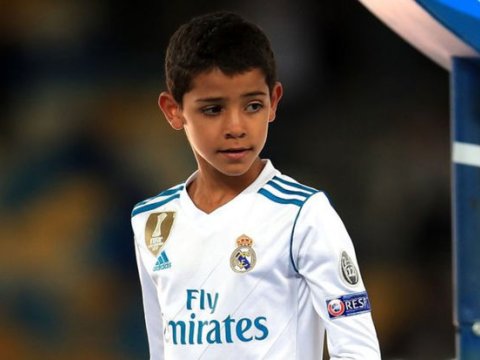 Ronaldonun oğlu 