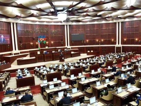 Sahibə Qafarovanın təqdimatı ilə yeni auditorun namizədliyi irəli sürüldü 