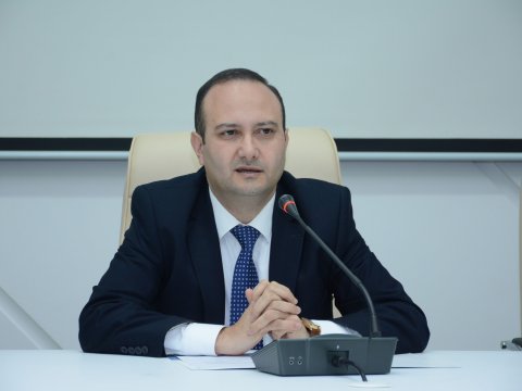 İlahiyyat İnstitutunda ilin yekunları ilə bağlı müzakirə