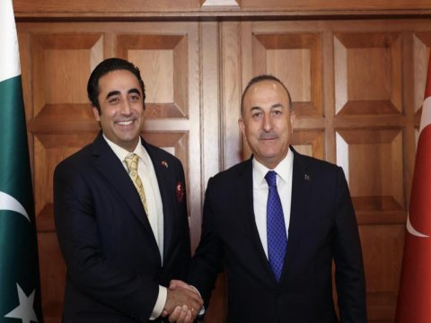 Çavuşoğlu pakistanlı həmkarı ilə müzakirə apardı 