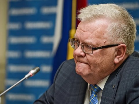 Keçmiş baş nazir vəfat etdi 