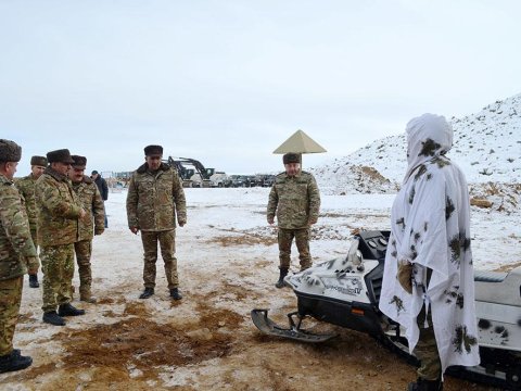 Generallar Laçındakı döyüş mövqelərində - FOTOLAR
