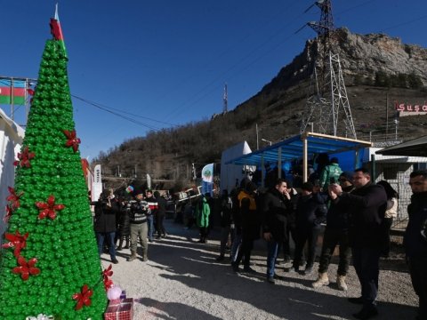 Yeni ili Laçın yolunda qeyd edəcəklər - FOTO