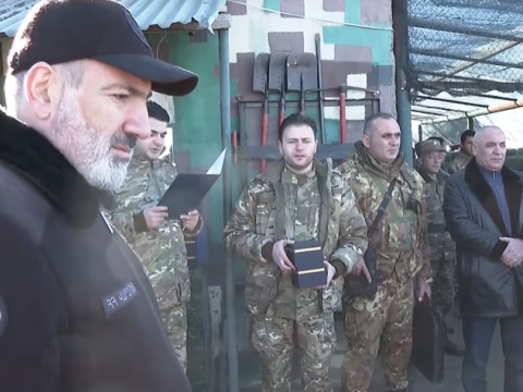 Paşinyan Azərbaycanla sərhədə gəldi - VİDEO