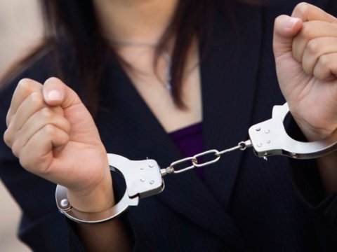 Naxçıvanda oğurluq edən qadın TUTULDU