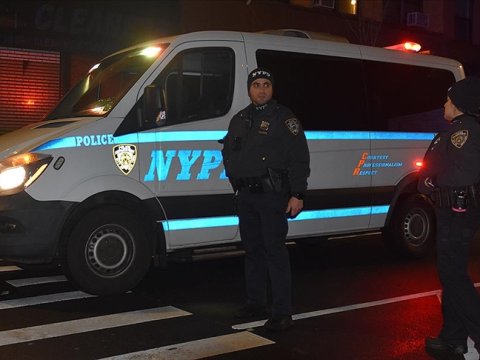 Yeni il günü silahlı insident - 3 ölü, 13 yaralı