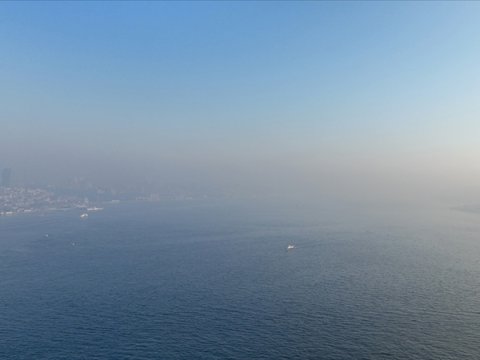 Bosfor boğazında gəmilərin hərəkəti bərpa olundu