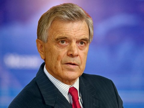 Ruslan Xasbulatov vəfat edib