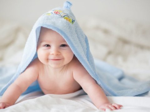 4 körpəyə Məhəmmədəmin adı qoyulub