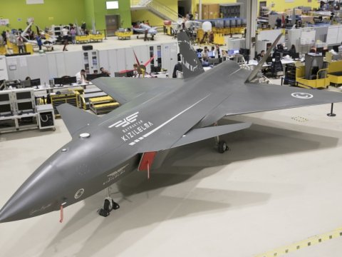 “Kızılelma” F-35 qırıcısını üstələyəcək - Səlcuq Bayraktar