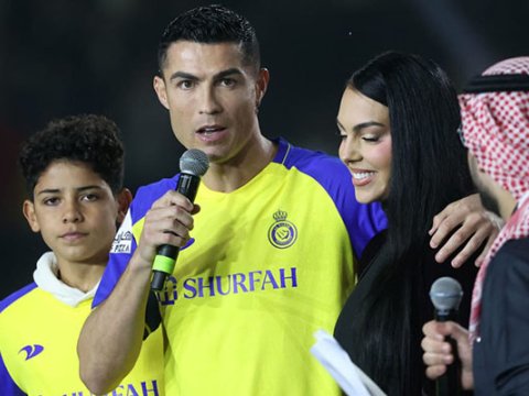 Ronaldo ərəb klubundan fantastik maaş ALACAQ