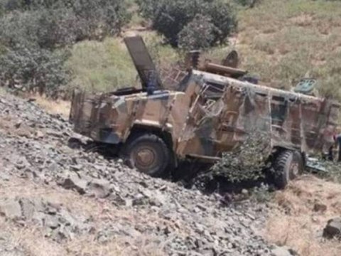 Türkiyədə hərbçilər qəzaya düşdü: Ölənlər və yaralılar var