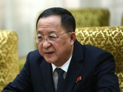 Keçmiş xarici işlər naziri edam edildi