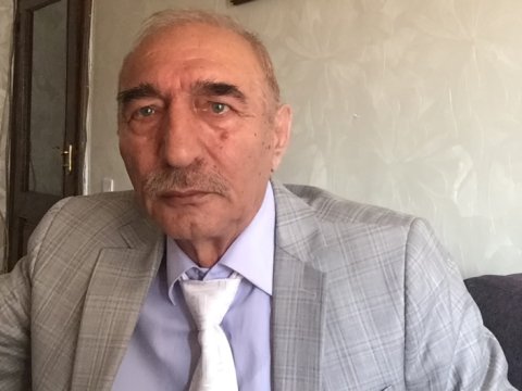 Partiya sədrinə ağır itki üz verdi