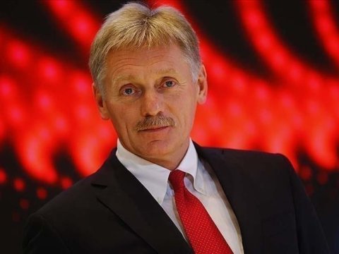 Peskov Podolyakın açıqlamasına şübhə ilə yanaşır 