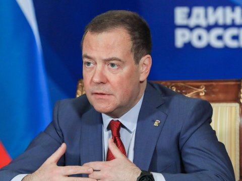 Medvedevdən Kiyevin atəşkəsdən imtina etməsinə REAKSİYA