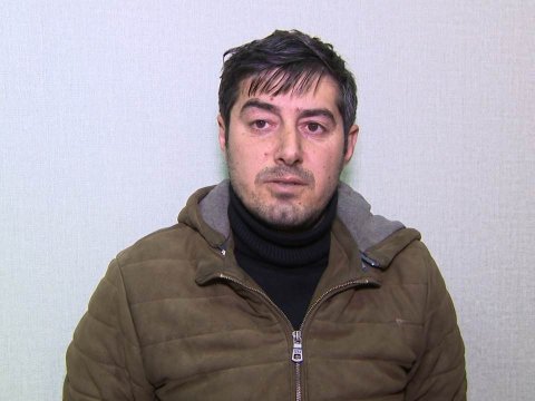 İşlədiyi evdən 15 minlik OĞURLUQ ETDİ