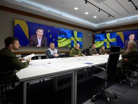 Zelenski İsveçin Baş nazirilə müzakirə apardı