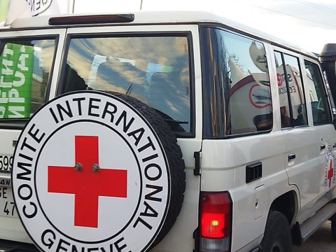 BQXK-nın 4 avtomobili Laçın yolundan keçib