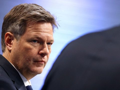 Almaniya Ukraynaya tank göndərəcəyini istisna etmir