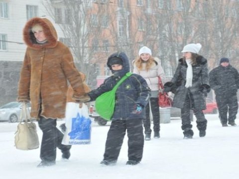 Məktəblərin bağlanması ilə bağlı qərar verilməyib - Nazirlik