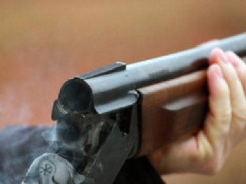 Ova gedən kişi tüfənglə başından vuruldu - YENİLƏNİB 