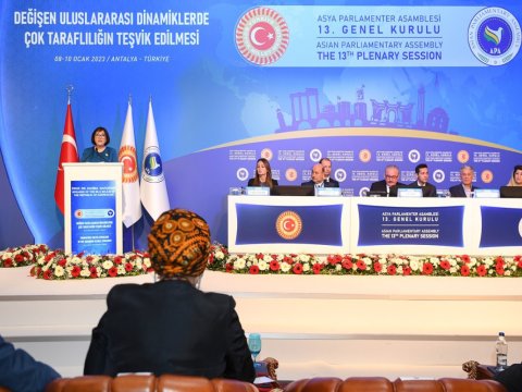 Sahibə Qafarova Antalyada Qərbi Azərbaycandan DANIŞDI 