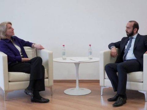 Mirzoyan Blinkenin müavini ilə Laçın yolunu müzakirə etdi