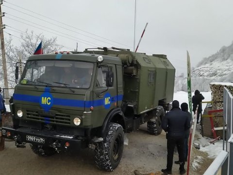 Sülhməramlıların daha 10 maşını Laçın yolundan keçdi - YENİLƏNİB