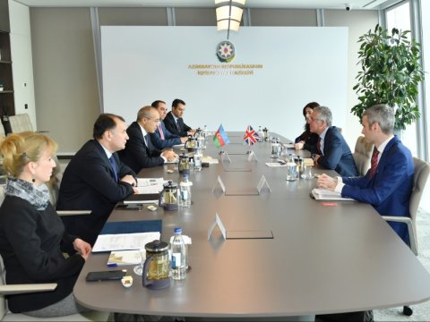 Britaniya şirkətlərinin Qarabağda layihələrdə iştirakı müzakirə olundu