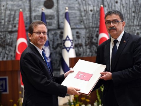 İsrail Prezidenti Türkiyə səfirini qəbul etdi
