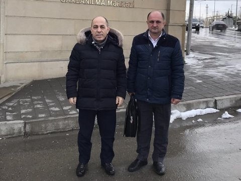 Adil Qeybulla təcridxanada Tofiq Yaqublu ilə görüşdü
