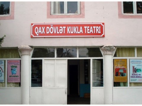 Teatr direktorunun müqaviləsinə xitam verilib