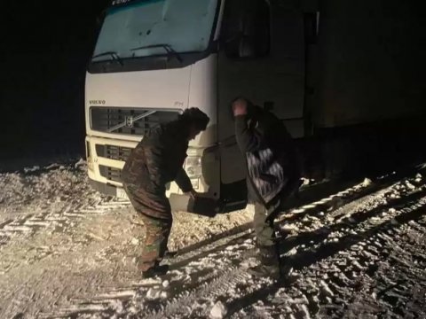 Azərbaycanlı sürücünün başına iş gəldi - Donaraq öləcəkdi...
