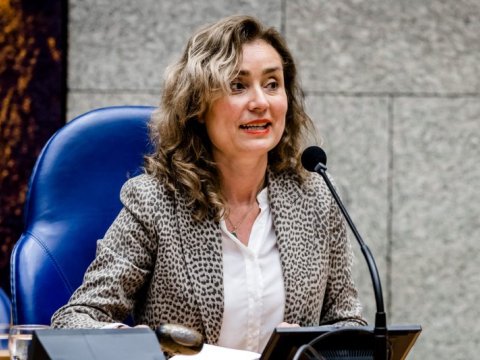 Azərbaycan icması Niderland spikerinə müraciət edib