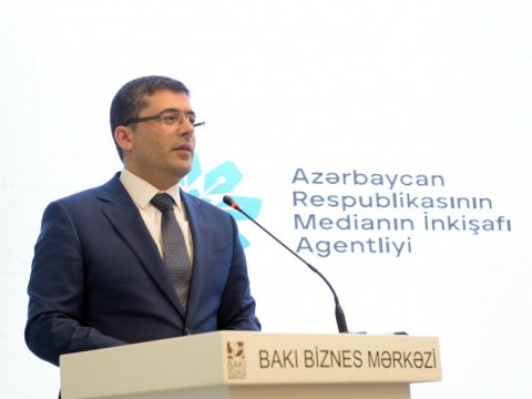 “Elə saytlar var ki, ayda bir məlumat yerləşdirir” – Əhməd İsmayılov