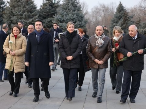 Fransa parlamentinin spikeri Ermənistana gəldi