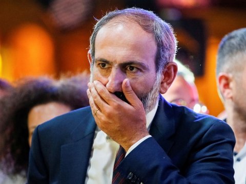 Kreml Paşinyana mesaj verdi: “Bizimləsən, yoxsa Qərbləsən?” 