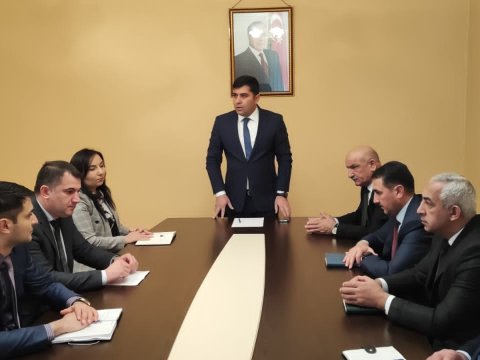 Hacıqabul rayon İcra Hakimiyyətində dəyirmi masa keçirilib - FOTOLAR