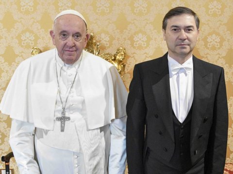 Roma Papası Heydər Əliyev Fondudan DANIŞDI