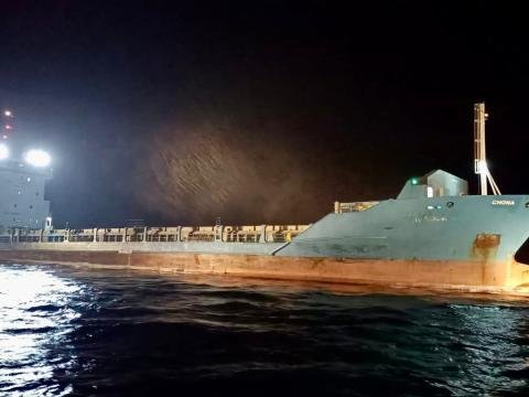 Nasazlıq yaranan gəmi Dardanel boğazında ilişib qaldı