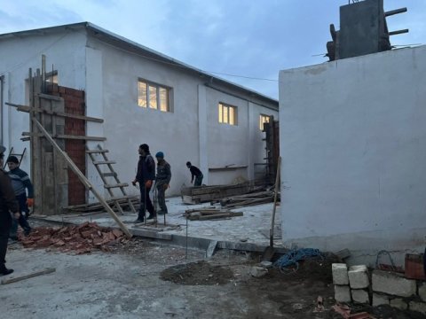 “Qanlı göl”də tikilən obyekt söküldü - VİDEO