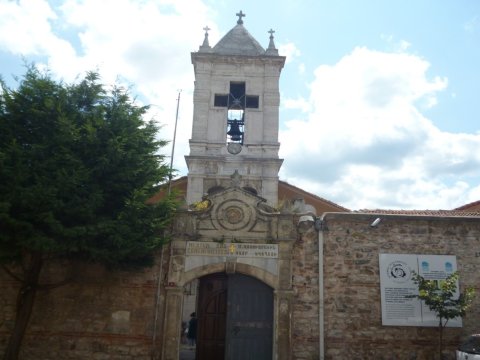 Erməni katalikosluğu onu lənətlədi - 100 ildə ilk dəfə