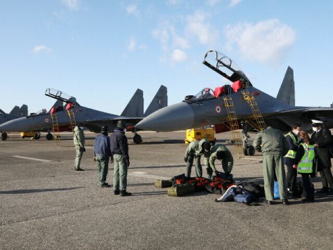 Yaponiya və Hindistan ilk dəfə birgə təlim keçirir 