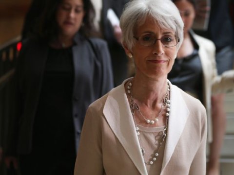 ABŞ rəsmisi Ukraynaya səfər edib