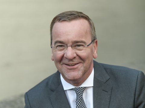 İstefa verən qalmaqallı nazirin yerinə TƏYİNAT 