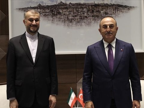 Çavuşoğlu Abdullahianla görüşdü