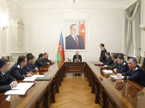 Kamran Əliyev hakim təyin edilmiş prokurorlarla görüşüb